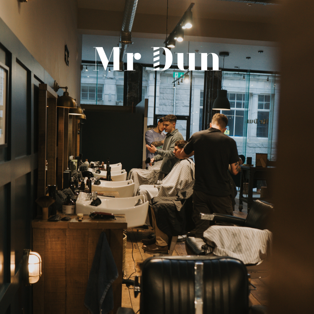 MR DUN SHAMPOO & HAIRCUT (£40)